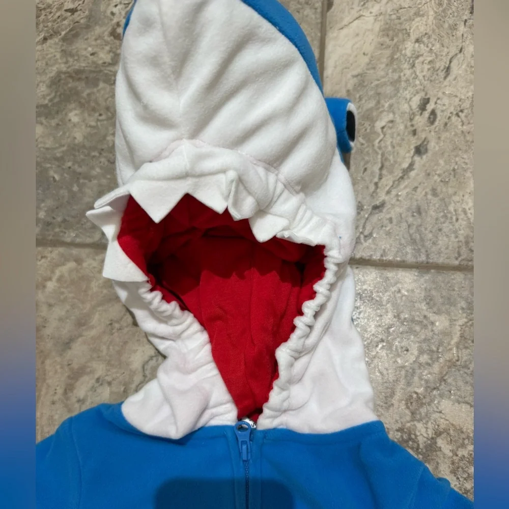 NWT size 6-9 months Blue Shark Kids Costume